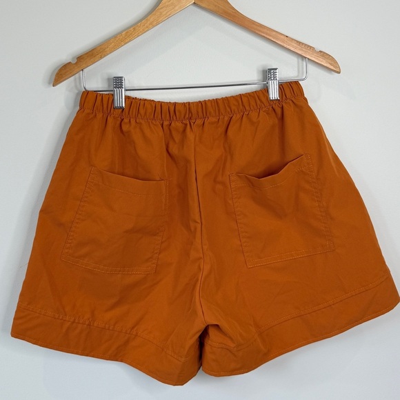 Orange High-Rise Elastic Waist Women’s Shorts with Pockets (M) - Picture 4 of 5